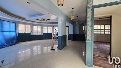 Local commercial - 294 m²