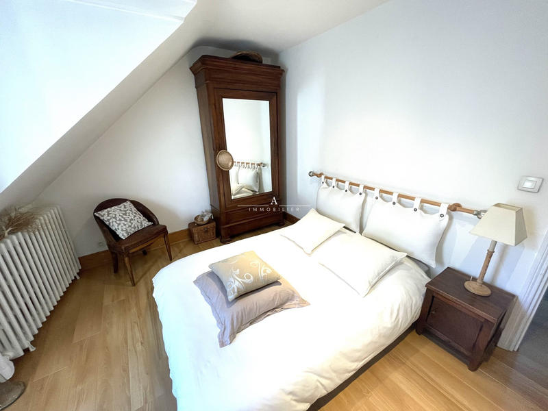 Maison - 91 m² - 6 pièces