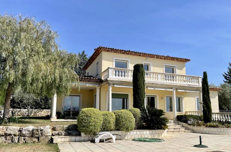 Villa - 171 m² - 6 pièces
