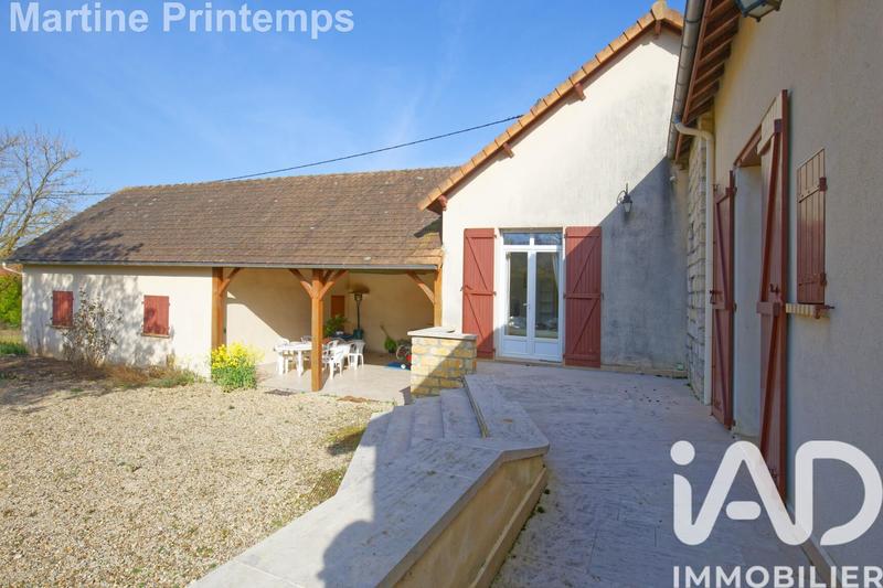 Maison - 198 m² - 7 pièces