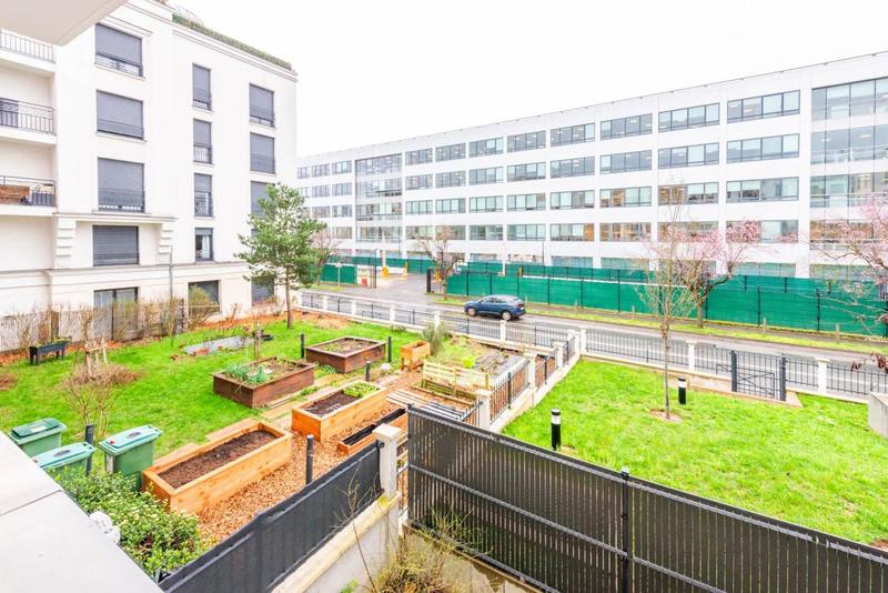 Appartement - 91 m² - 4 pièces