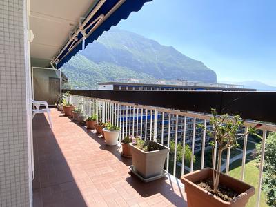 Appartement - 102 m² - 5 pièces