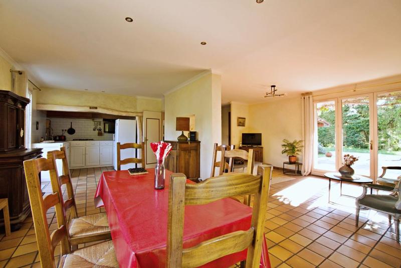 Maison - 121 m² - 5 pièces