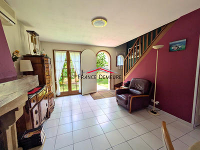 Maison - 100 m² - 6 pièces