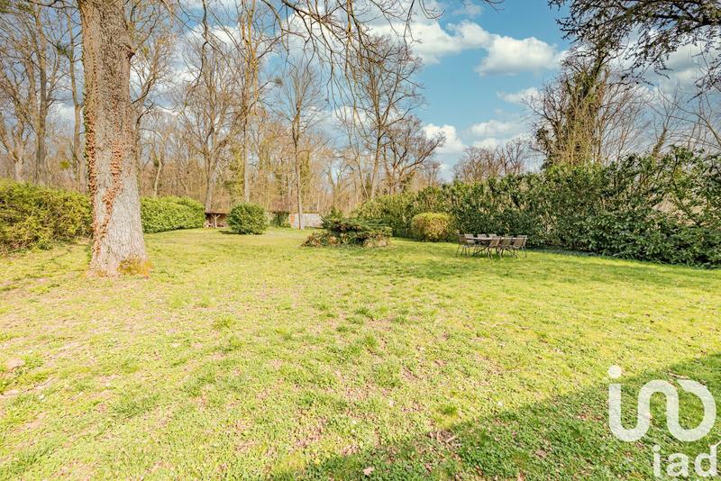 Maison - 180 m² - 7 pièces