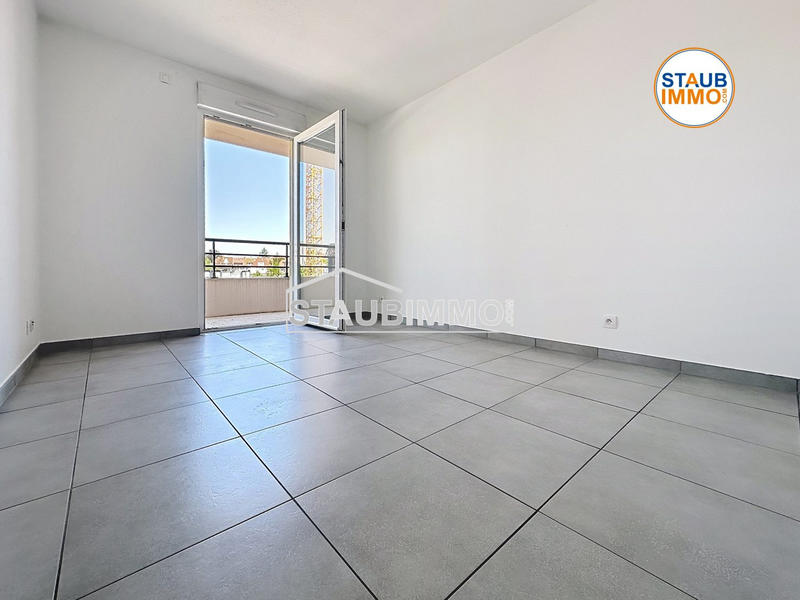 Appartement - 79 m² - 3 pièces