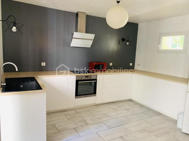 Appartement - 75 m² - 4 pièces