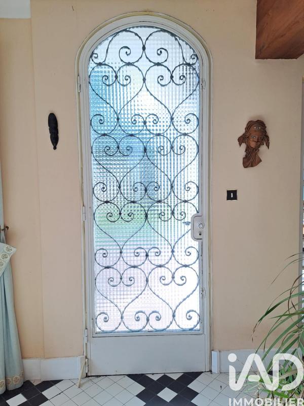 Maison - 142 m² - 5 pièces