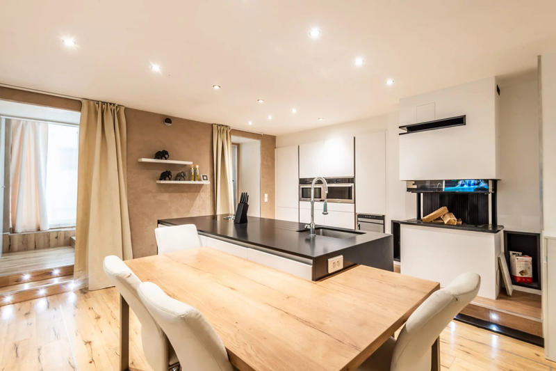 Appartement - 131 m² - 5 pièces