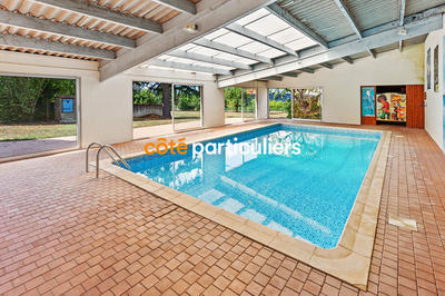 Maison - 170 m² - 5 pièces