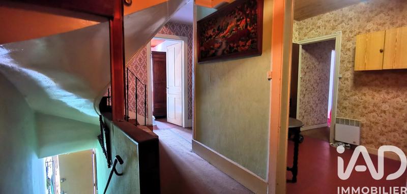 Maison - 237 m² - 10 pièces