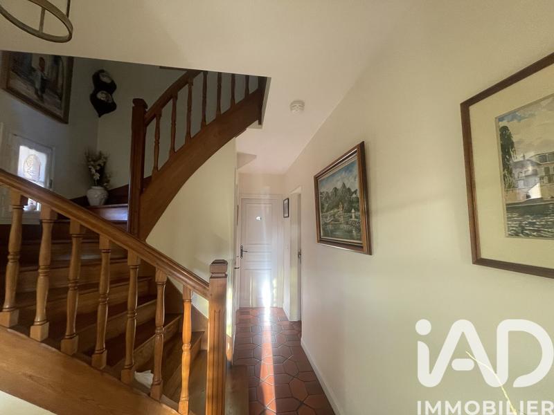 Maison - 143 m² - 5 pièces