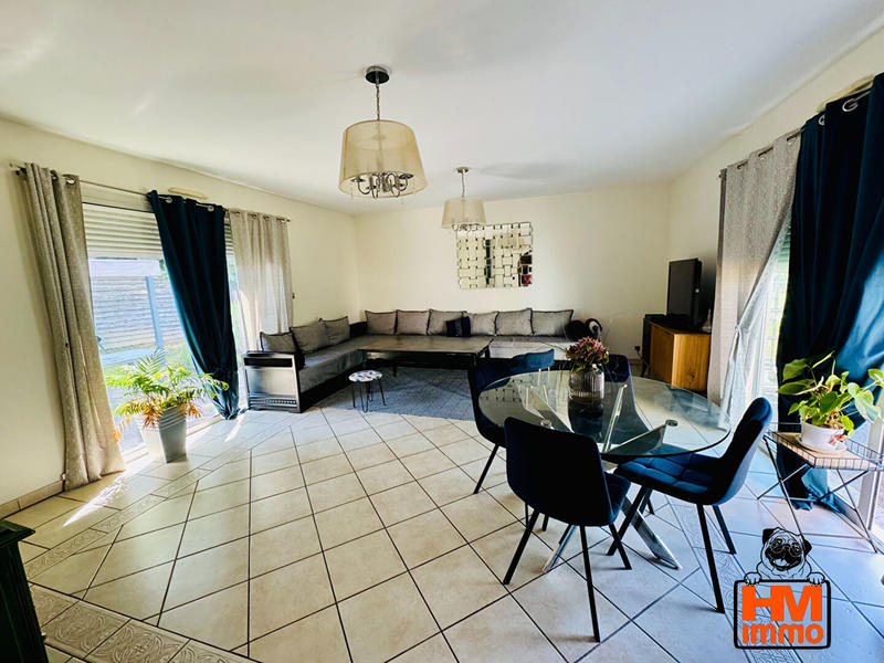 Maison - 142 m² - 5 pièces