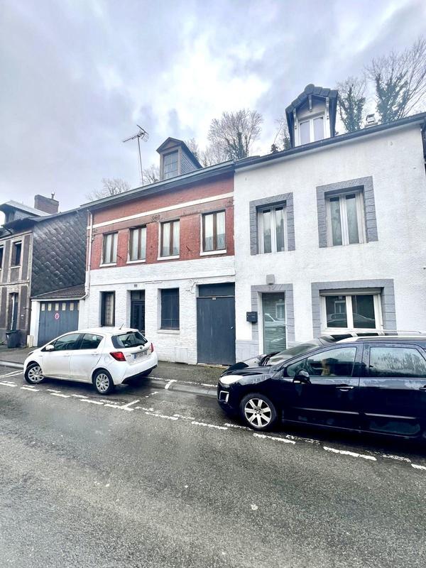 Maison - 130 m² - 7 pièces