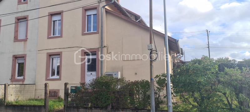 Maison - 87 m² - 6 pièces