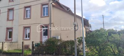 Maison - 87 m² - 6 pièces