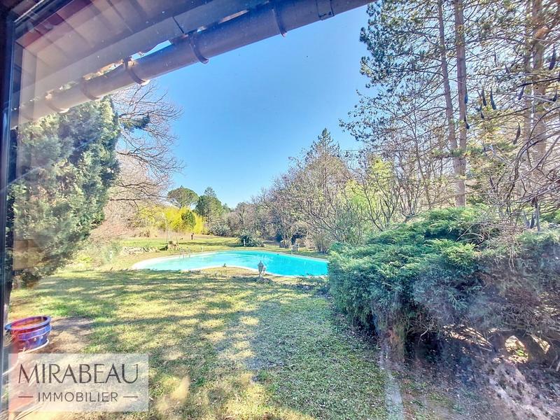 Villa - 172 m² - 6 pièces