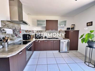 Maison - 110 m² - 6 pièces