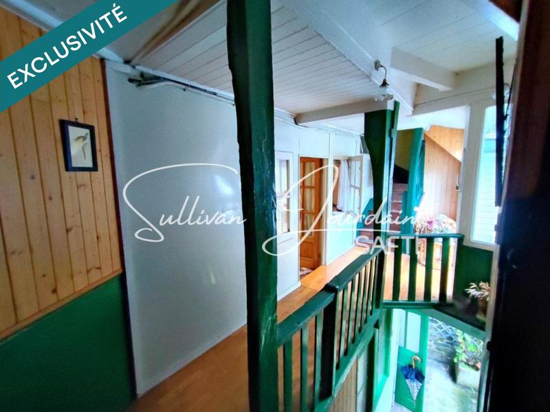 Maison - 329 m² - 13 pièces