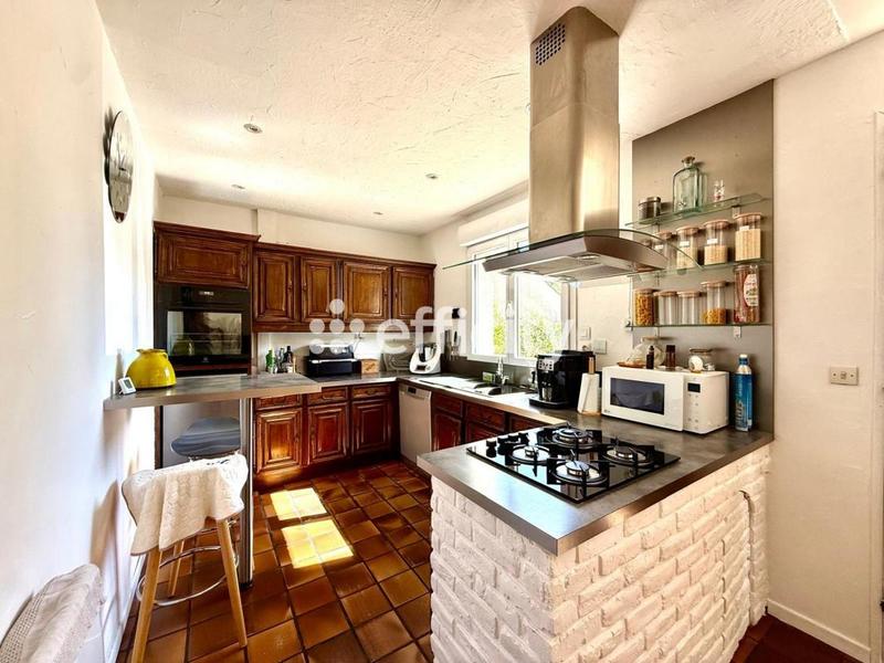 Maison - 130 m² - 7 pièces