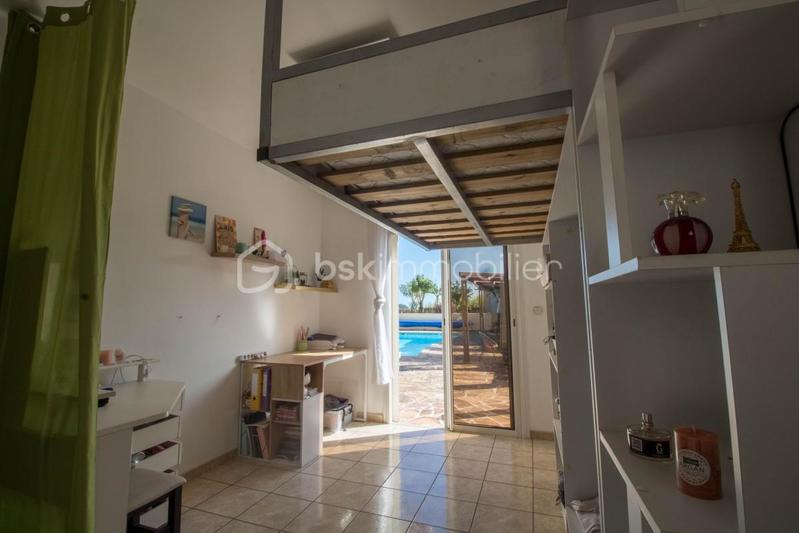 Villa - 210 m² - 7 pièces