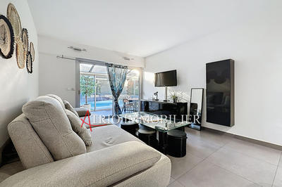 Maison - 65 m² - 3 pièces