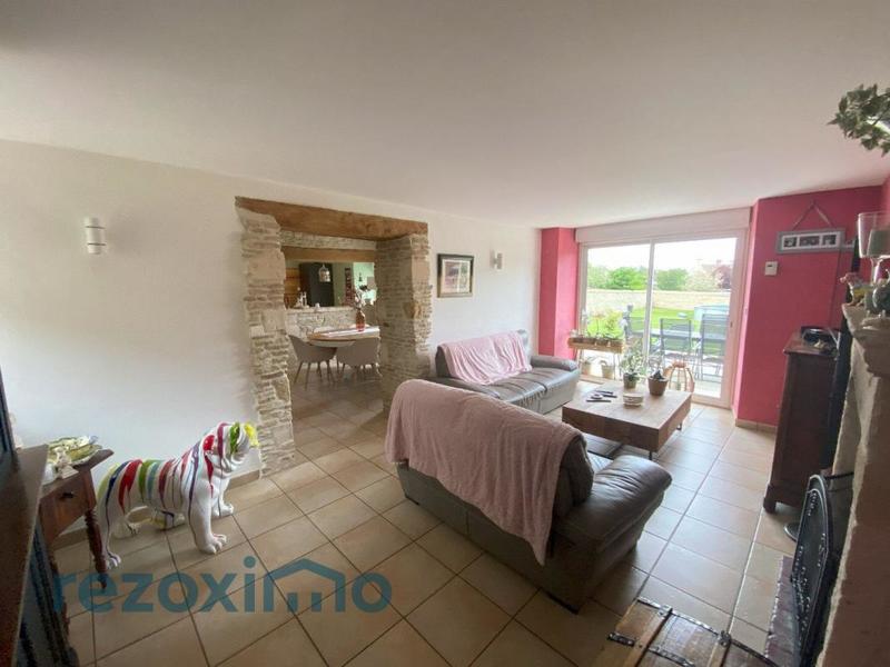 Maison - 236 m² - 8 pièces