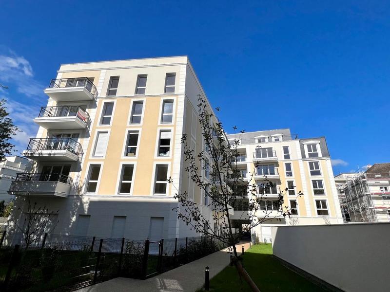 Appartement - 83 m² - 4 pièces