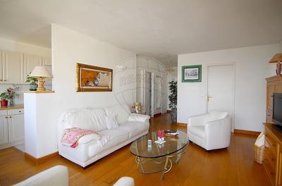 Appartement - 82 m² - 4 pièces