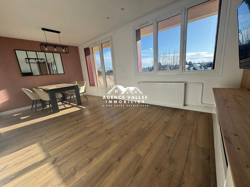 Appartement - 70 m² - 4 pièces