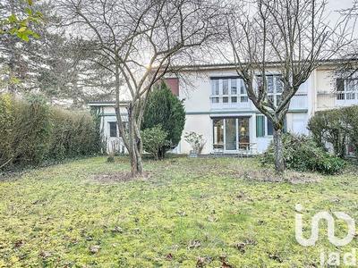 Maison - 129 m² - 8 pièces