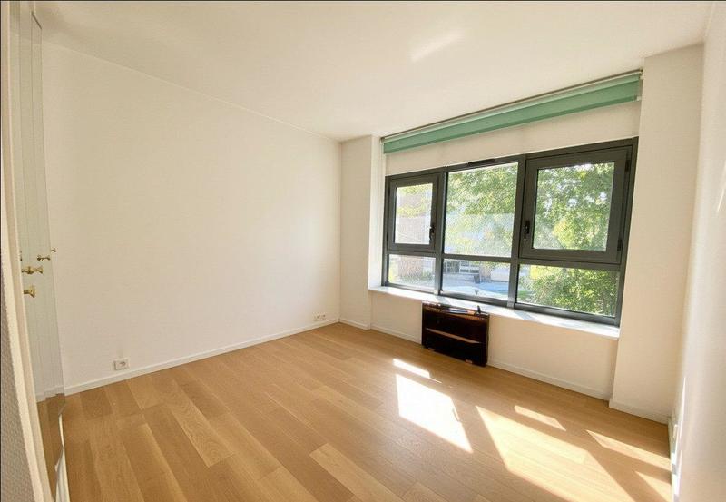 Appartement - 142 m² - 4 pièces