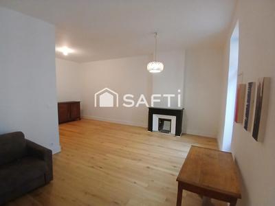 Appartement - 77 m² - 3 pièces