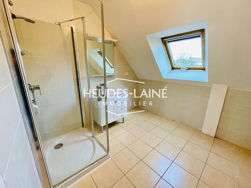 Appartement - 81 m² - 3 pièces