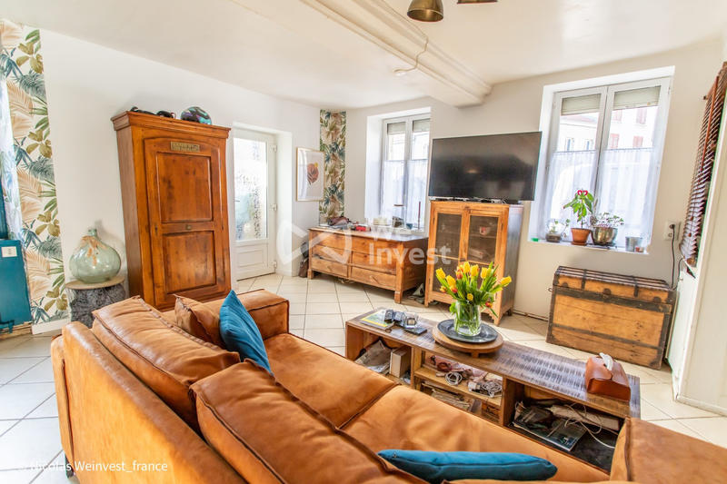 Maison traditionnelle - 93 m² - 5 pièces