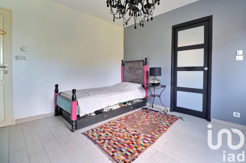 Maison - 279 m² - 7 pièces