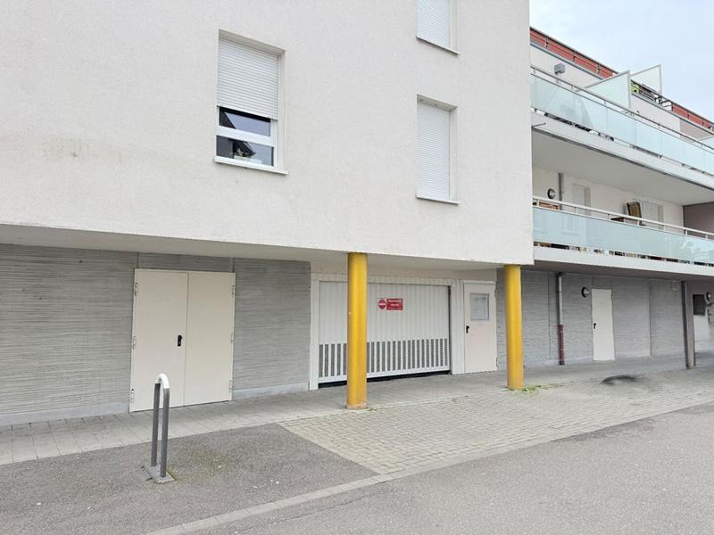 Parking / Garage - 35 m²
