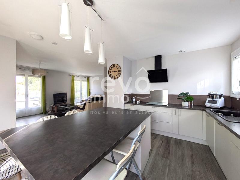 Maison - 85 m² - 4 pièces