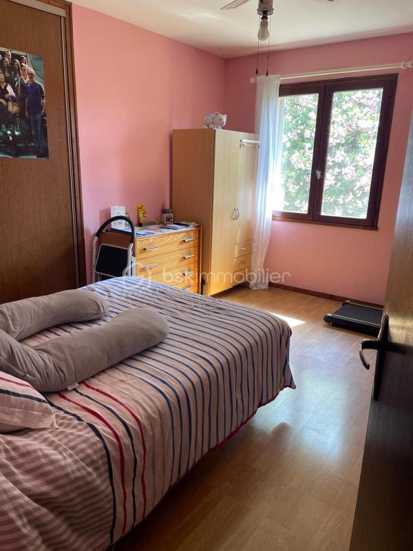 Maison - 121 m² - 6 pièces