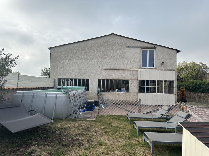 Maison - 137 m² - 7 pièces