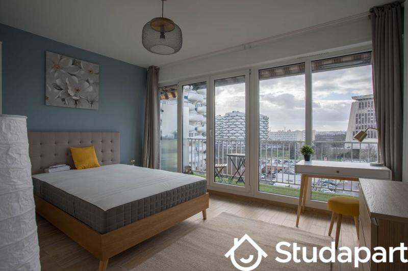 Chambre - 13 m² - 1 pièce