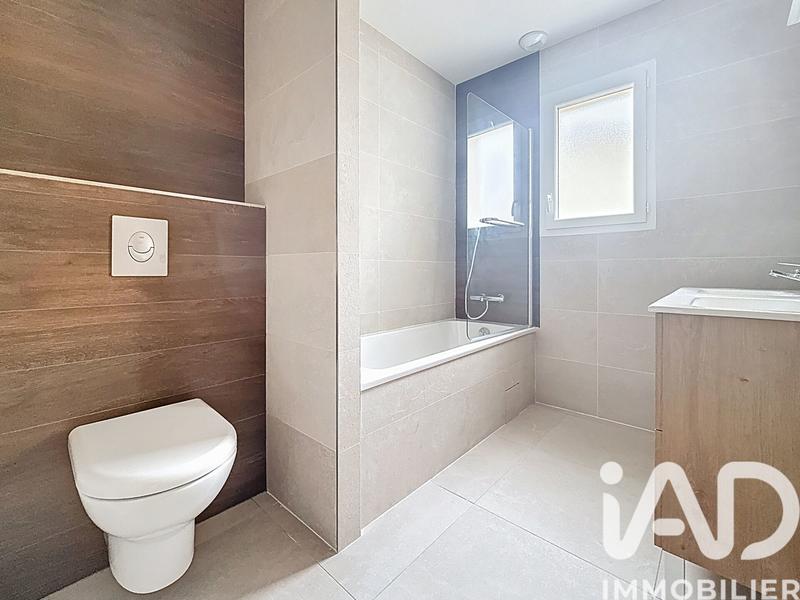 Maison - 105 m² - 4 pièces