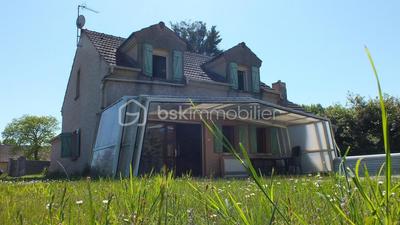 Maison - 144 m² - 5 pièces