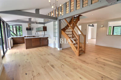 Maison - 131 m² - 6 pièces