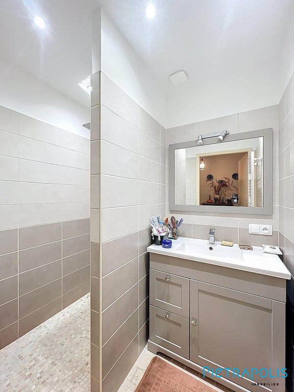 Maison - 146 m² - 6 pièces