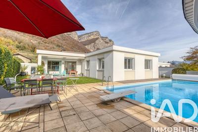 Maison de maîtres - 130 m² - 4 pièces