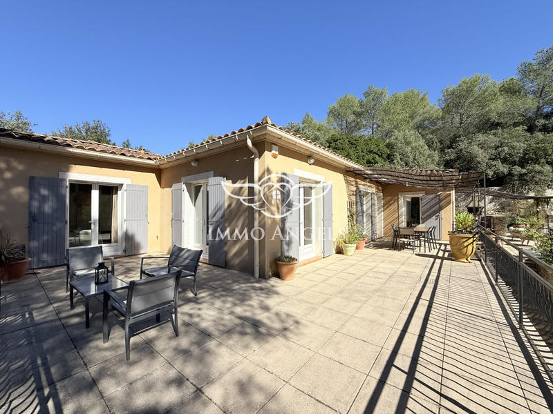 Maison - 145 m² - 8 pièces