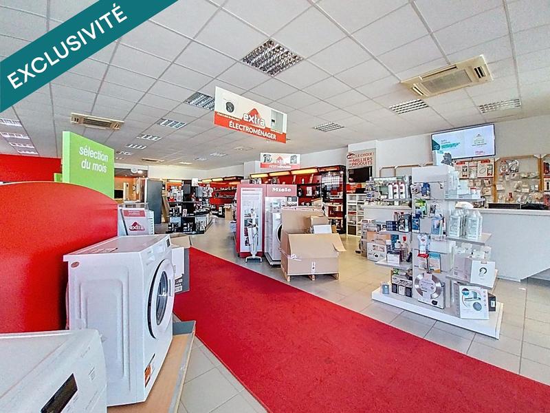 Local commercial - 750 m² - 3 pièces