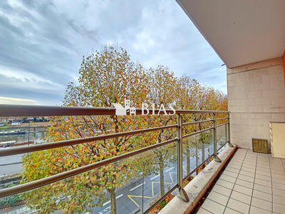 Appartement - 89 m² - 4 pièces