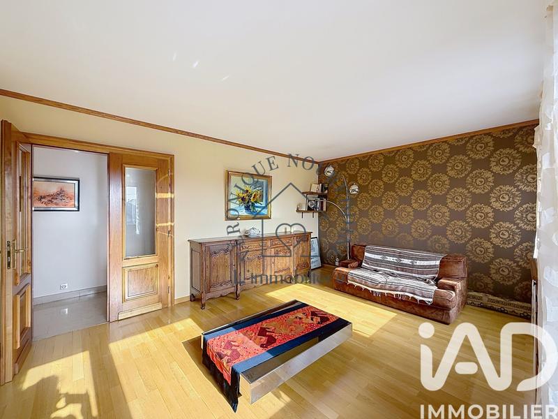 Maison - 187 m² - 8 pièces